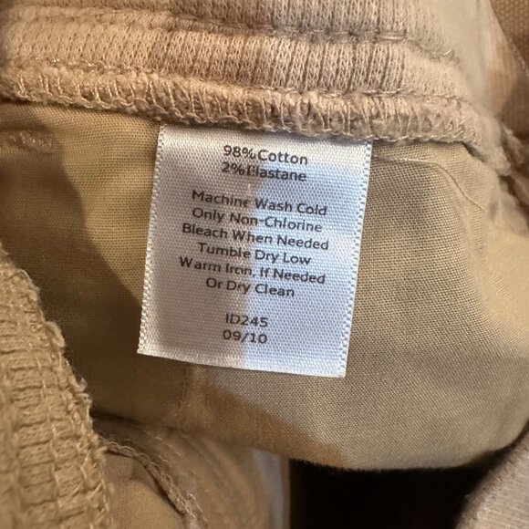 TALBOTS 10 PETITE WOMENS TAN PULL ON KHAKI TAN PANTS - Picture 8 of 10